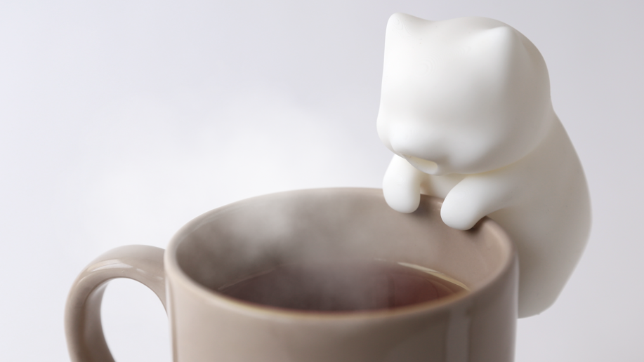 Nékojita FuFu - The Adorable Cat Robot That Cools Your Food