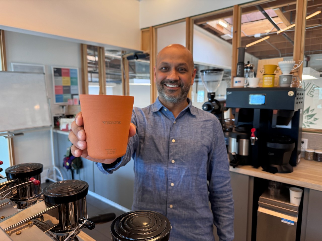 California Coffee Chain Introduces 3D-Printed Clay Cups